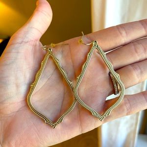 Kendra Scott Sophee Drop Earrings in Gold